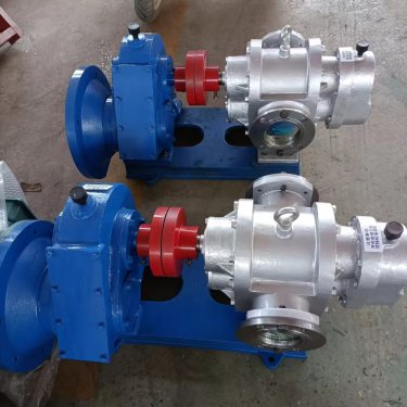 不銹鋼羅茨油泵價格